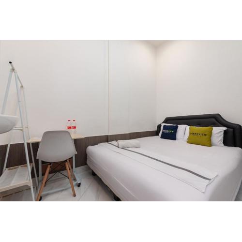 Urbanview Hotel Kota Tua Jakarta