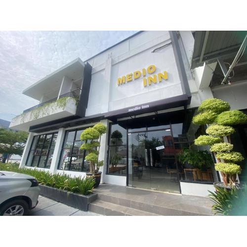 Urbanview Hotel Medio Inn Palu by RedDoorz