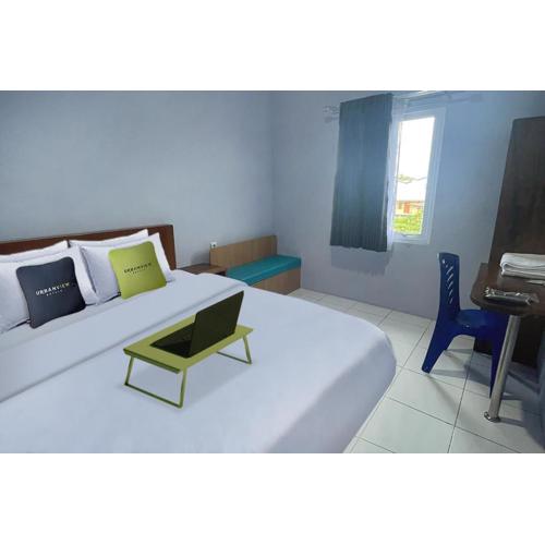 Urbanview Hotel Mutiara Persada Syariah Majalengka by RedDoorz