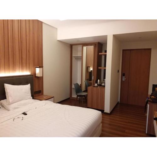 Urbanview Hotel Nardis Living near UMY