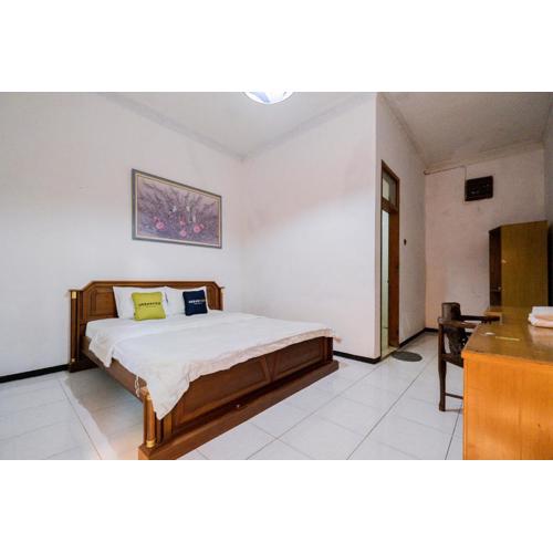 Urbanview Hotel Near Jatim Park 1 by RedDoorz