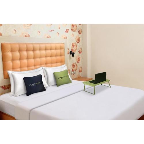 Urbanview Hotel Niraz Syariah Banjarmasin by RedDoorz