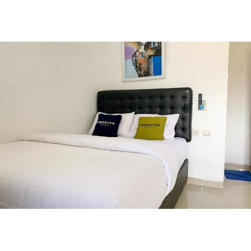 Urbanview Hotel Permata Syariah Garut