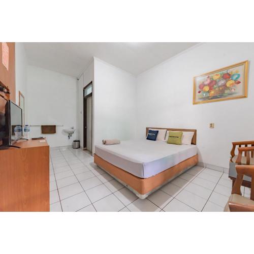 Urbanview Hotel Pondok Kurnia near Buah Batu by RedDoorz