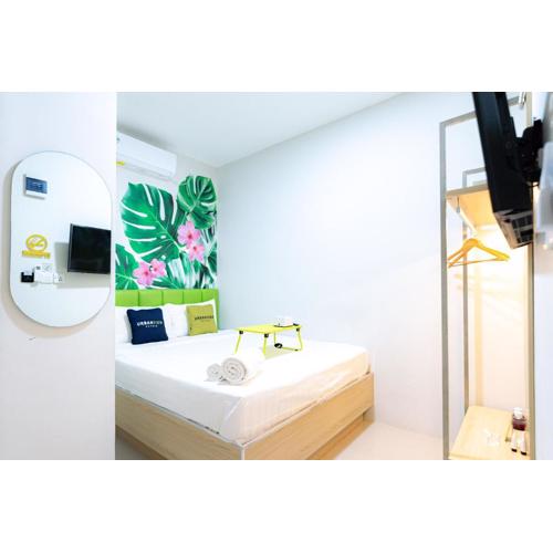 Urbanview Hotel R House Batam by RedDoorz