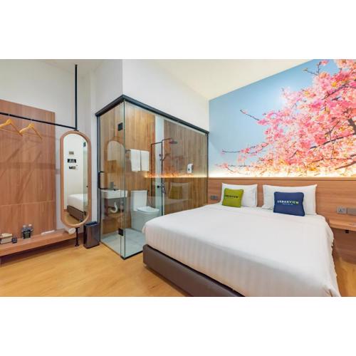 Urbanview Hotel R House Batuaji