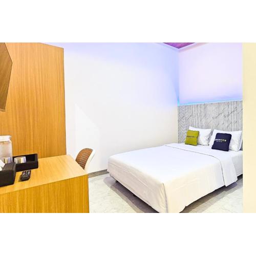 Urbanview MJ Hotel Syariah Cirebon by Reddoorz