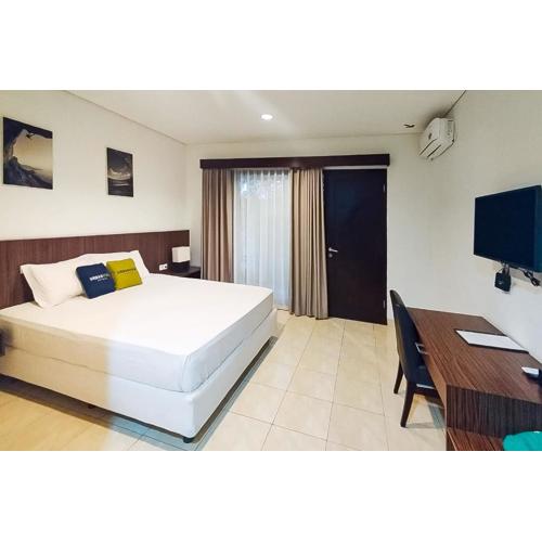 Urbanview near Pasir Angin Hotel