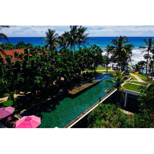 UTMT - Underneath The Mango Tree Spa & Beach Resort