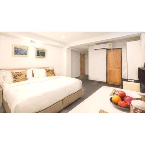 V One Pride-Sukhumvit 22, Bangkok