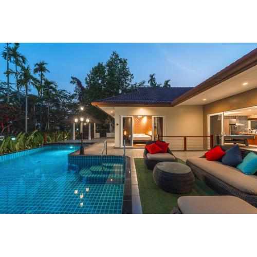 V181 Yamu Sunset Villa 3BR Sea View Pool Retreat