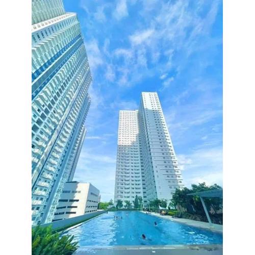 Vacay and Stay Grass Residences