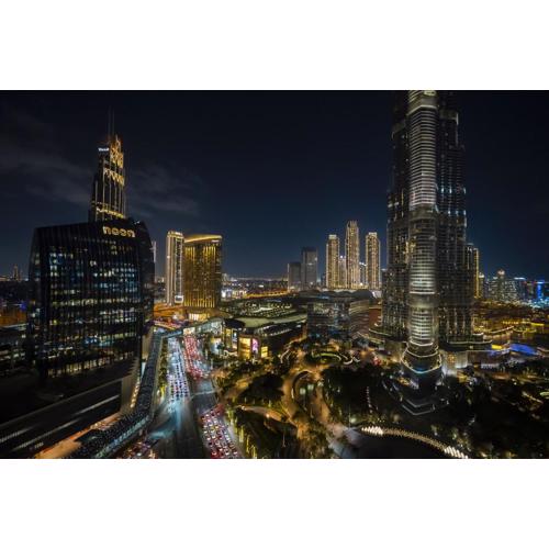 Vacay Lettings - Stunning Burj Khalifa fountain view near Dubai mall