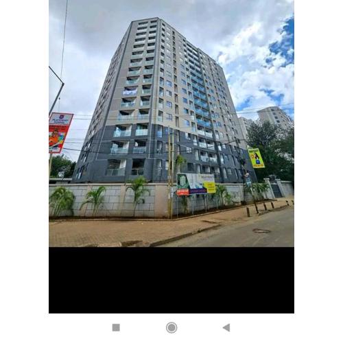 Valley Heights Super Studio