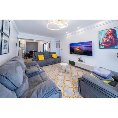 Valley Vista 3BR Suite near JKIA/SGR w Gym & Pool