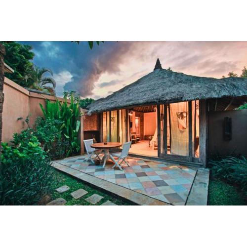 Vanshika 1 BR Garden Villa Shared Pool ZN219