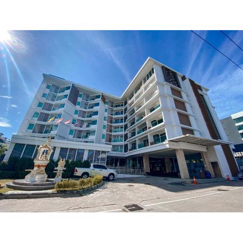 Vareena palace hotel