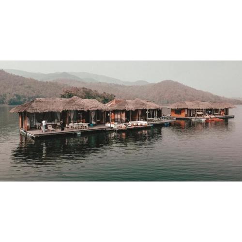 Velaloy Floating Resort