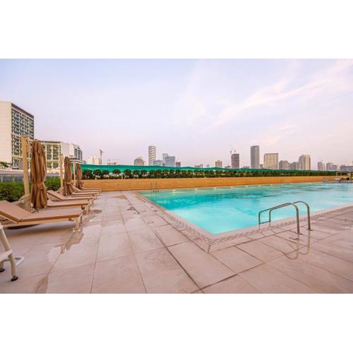 Venetian - Spacious 2BR with private terrace in JVC