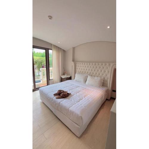 Venetian Signature Condo Resort Pattaya