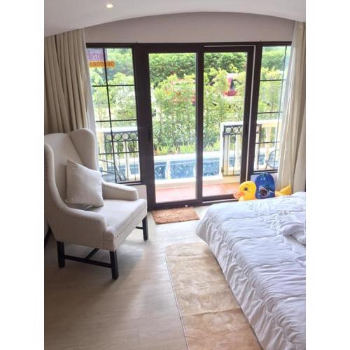 Venetian Signature PoolAccess Resort Jomtian Pattaya