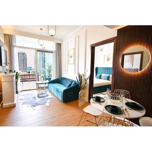 Vera Residence with Canal View