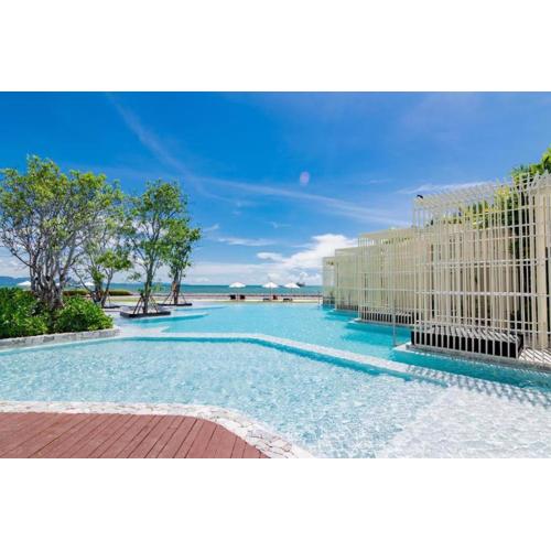 Veranda Residence Pattaya Ocean View by Phunnaaluck