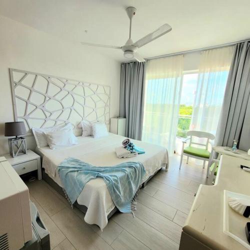 Vibe Residence Hotelstyle NO KITCHEN STUDIO close to beach