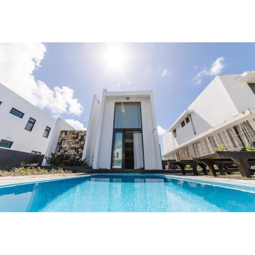 Viccos Villa - Brand New Villa in Trou d'Eau Douce