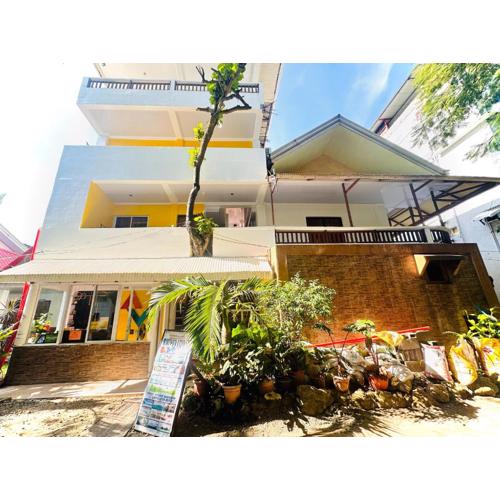 Vicente Aguirre Rooms