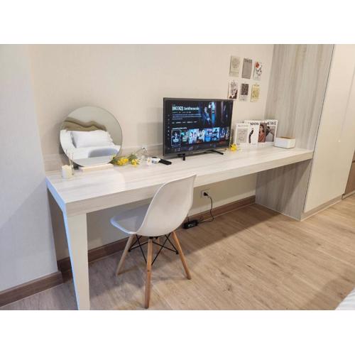 Vicky the east ville Bangsean room 15