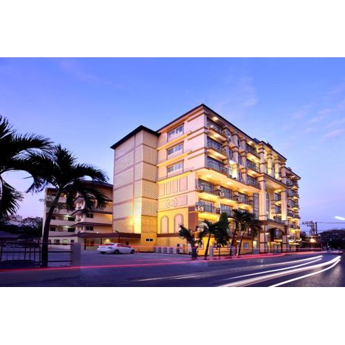 Victoria Nimman Hotel