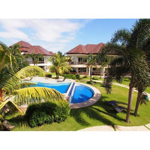 Vida Homes Condo Resort