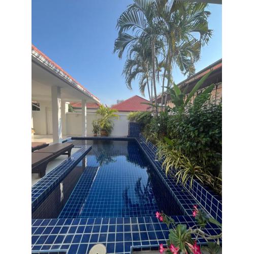 VIEW TALAY VILLA POOL HOUSE 285