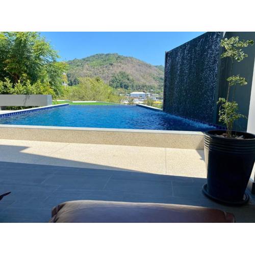 Viewpoint Villa with Private Infinity Pool - 2BR