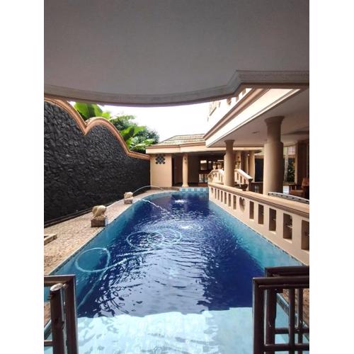 Vila Princess Sentul Privatepool 6 bedroom,5bathroom, Tenis meja, billiard