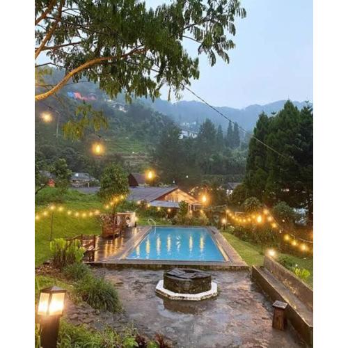 Vila Vancouver, Private Pool With Mountain View