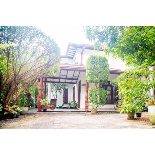 Villa Aanya Hikkaduwa