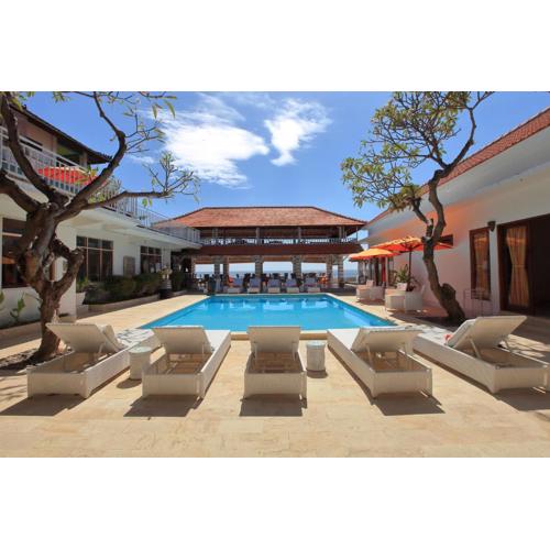 Villa Agung Beach Inn