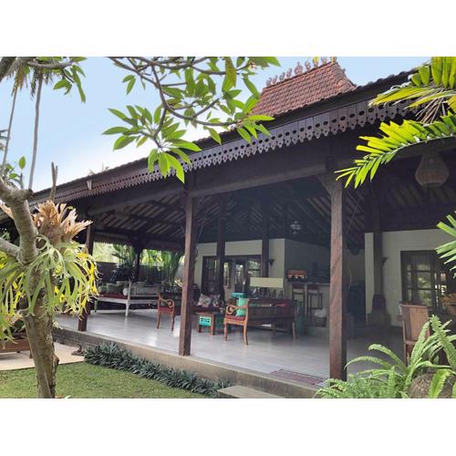 Villa Alang Alang