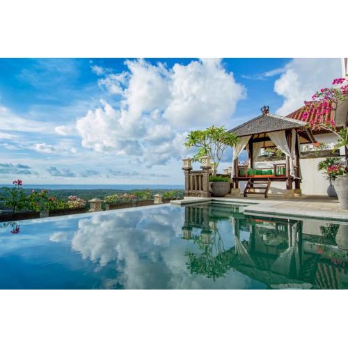 Villa Amanie - Private Villa with Infinity pool, Stunning Views and Cook