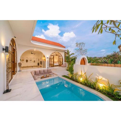 Villa AMARYA - NEW Ricefields View 3BR Central - Canggu beach