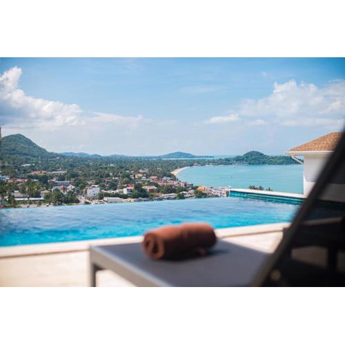 VILLA AMIRA private pool with stunning view