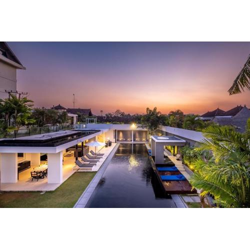 Villa Aqua Seminyak