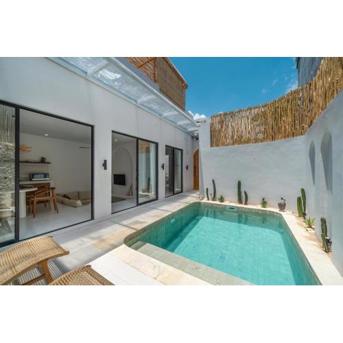 Villa Araw - Outstanding 2BR Villa - Prime Location in Canggu