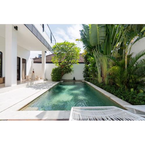 Villa Arawan - Beautiful 3BR Villa in Kerobokan