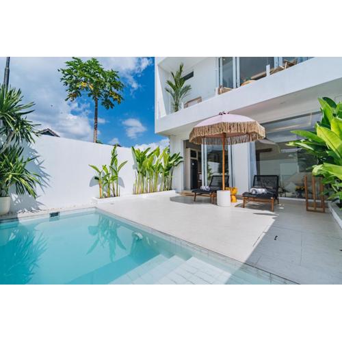 Villa Balinay - 2 Bedrooms Walkable to Canggu Beaches