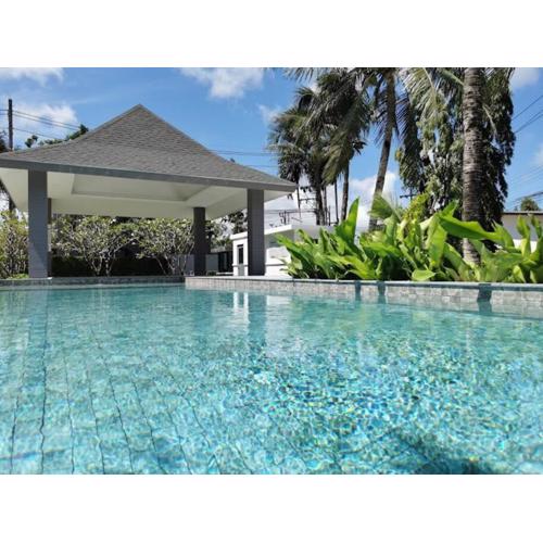 Villa Bangtao 2 bedroom corner pool access phuket