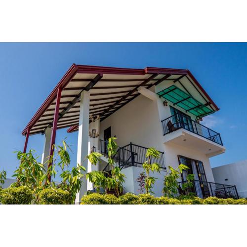 Villa Barbara - Private Pool Villa in Ahungalla