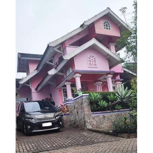 Villa Barbie Green Hill Cipanas Cianjur
